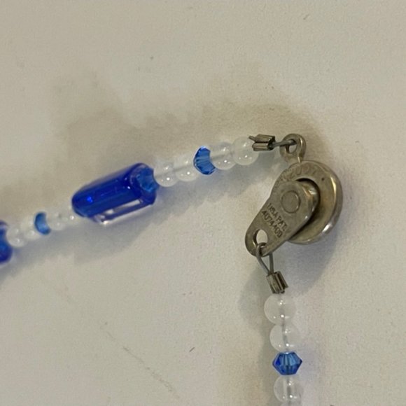 Beautiful Beaded 18" Necklace and 1"Dangle Earring Set-Blue, White, Clear Beads - Picture 4 of 7